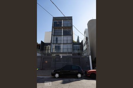 Studio à venda com 29m², 1 quarto e sem vaga Studio à venda com 29m², 1 quarto e sem vagaFachada