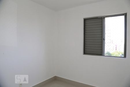 Quarto 1 de apartamento à venda com 3 quartos, 68m² em Jardim Londrina, São Paulo