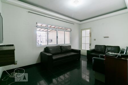 Sala de casa para alugar com 5 quartos, 350m² em Vila Santa Virginia, São Paulo