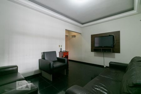 Sala de casa para alugar com 5 quartos, 350m² em Vila Santa Virginia, São Paulo