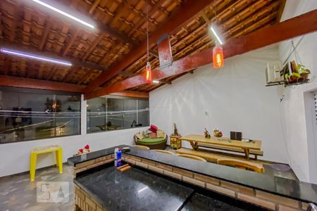 Casa à venda com 133m², 3 quartos e 2 vagasVaranda Gourmet