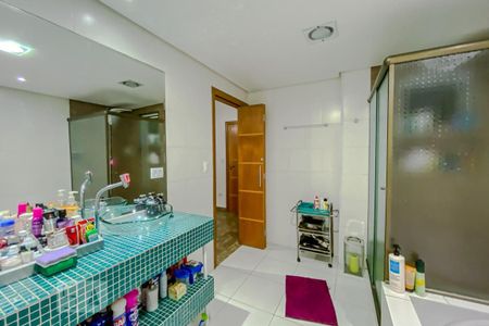 Casa à venda com 133m², 3 quartos e 2 vagasBanheiro da Suite