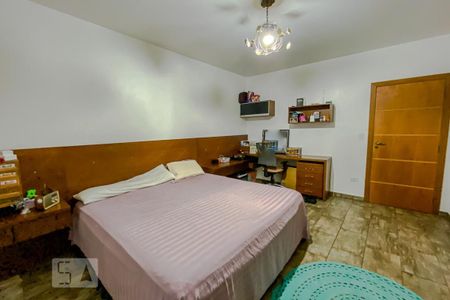 Casa à venda com 133m², 3 quartos e 2 vagasSuite