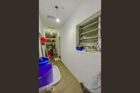 Casa à venda com 133m², 3 quartos e 2 vagasLavanderia