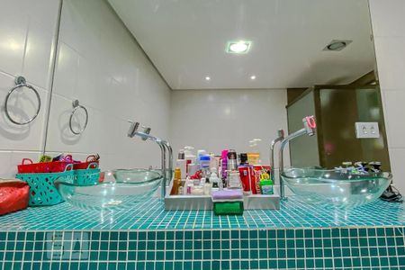 Casa à venda com 133m², 3 quartos e 2 vagasDetalhe Banheiro da Suite