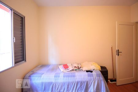 Casa à venda com 164m², 3 quartos e 5 vagasQuarto 2