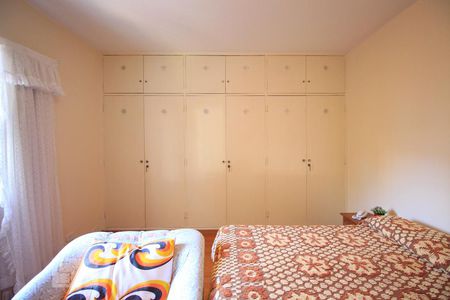 Casa à venda com 164m², 3 quartos e 5 vagasQuarto 3