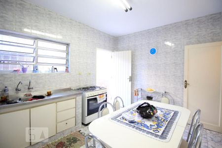 Casa à venda com 164m², 3 quartos e 5 vagasCozinha