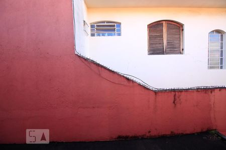 Casa à venda com 164m², 3 quartos e 5 vagasVista