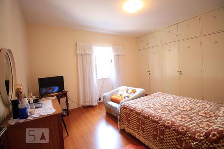 Casa à venda com 164m², 3 quartos e 5 vagasQuarto 3