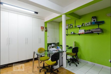 Casa à venda com 197m², 3 quartos e 2 vagas Casa à venda com 197m², 3 quartos e 2 vagasHome office