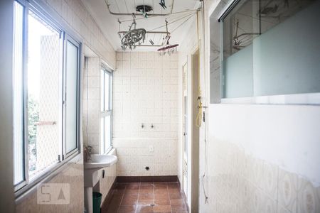 Apartamento à venda com 175m², 2 quartos e sem vagaÁrea de Serviço