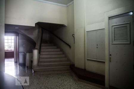 Apartamento à venda com 175m², 2 quartos e sem vagaHall de Entrada