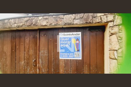 Casa de condomínio à venda com 364m², 3 quartos e 2 vagas Casa de condomínio à venda com 364m², 3 quartos e 2 vagasPlaquinha