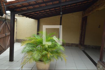 Casa de condomínio à venda com 364m², 3 quartos e 2 vagas Casa de condomínio à venda com 364m², 3 quartos e 2 vagasÁrea comum