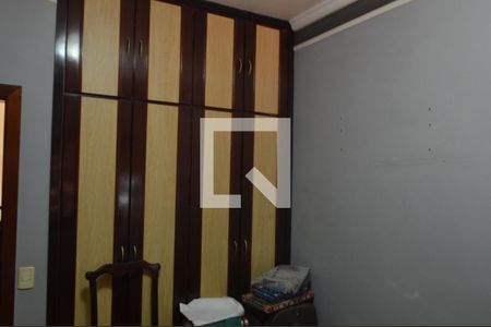 Casa de condomínio à venda com 364m², 3 quartos e 2 vagas Casa de condomínio à venda com 364m², 3 quartos e 2 vagasQuarto 1