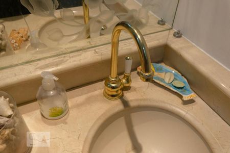 Apartamento à venda com 120m², 3 quartos e 2 vagas Apartamento à venda com 120m², 3 quartos e 2 vagasLavabo