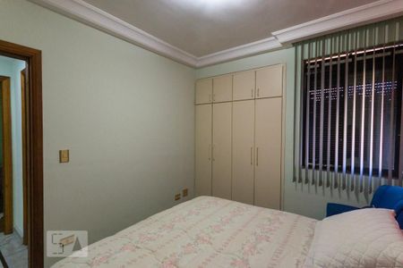 Apartamento à venda com 120m², 3 quartos e 2 vagas Apartamento à venda com 120m², 3 quartos e 2 vagasQuarto 2