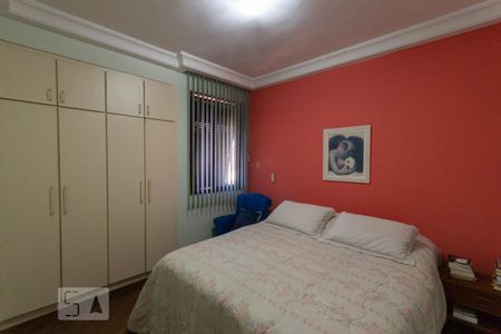 Apartamento à venda com 120m², 3 quartos e 2 vagas Apartamento à venda com 120m², 3 quartos e 2 vagasQuarto 2