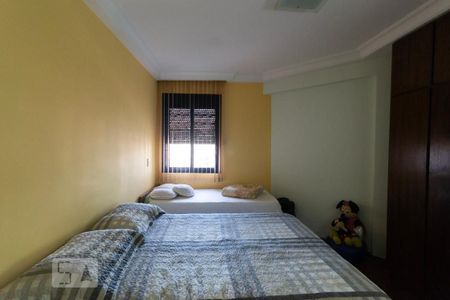 Apartamento à venda com 120m², 3 quartos e 2 vagas Apartamento à venda com 120m², 3 quartos e 2 vagasSuíte