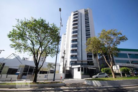 Apartamento à venda com 120m², 3 quartos e 2 vagas Apartamento à venda com 120m², 3 quartos e 2 vagasFachada