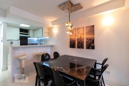 Sala de apartamento para alugar com 2 quartos, 70m² em Pinheiros, São Paulo