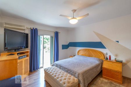 Casa à venda com 220m², 3 quartos e 3 vagas Casa à venda com 220m², 3 quartos e 3 vagasSuíte 2