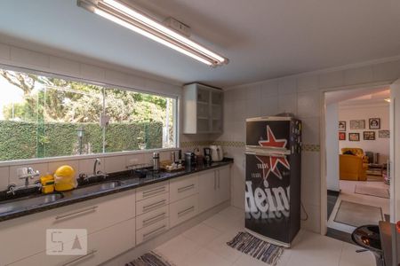 Casa à venda com 220m², 3 quartos e 3 vagas Casa à venda com 220m², 3 quartos e 3 vagasCozinha