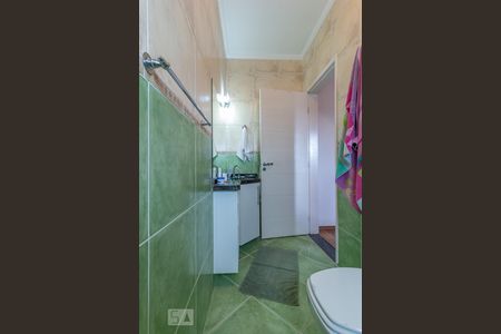 Casa à venda com 220m², 3 quartos e 3 vagas Casa à venda com 220m², 3 quartos e 3 vagasBanheiro da Suíte 1