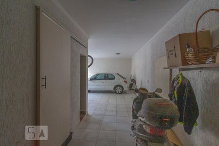 Casa à venda com 220m², 3 quartos e 3 vagas Casa à venda com 220m², 3 quartos e 3 vagasGaragem