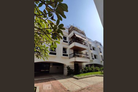 Apartamento para alugar com 106m², 3 quartos e 2 vagas Apartamento para alugar com 106m², 3 quartos e 2 vagasFachada do bloco