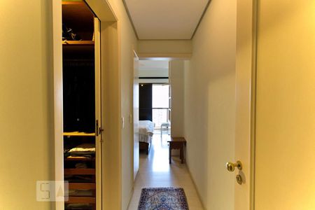 Apartamento para alugar com 197m², 4 quartos e 3 vagasSuíte 1