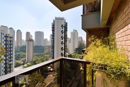 Apartamento para alugar com 197m², 4 quartos e 3 vagasVaranda da Suíte 4