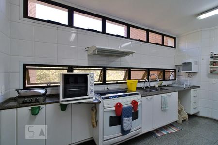 Apartamento para alugar com 197m², 4 quartos e 3 vagasCozinha