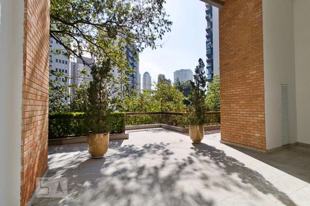 Apartamento para alugar com 197m², 4 quartos e 3 vagasÁrea comum