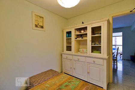 Apartamento para alugar com 197m², 4 quartos e 3 vagasCopa