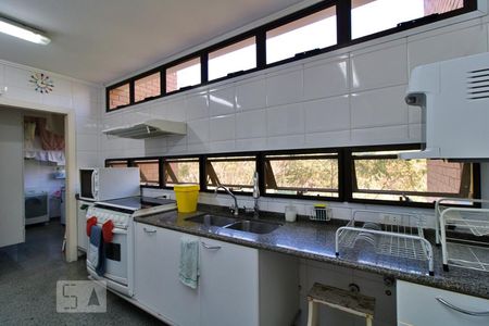 Apartamento para alugar com 197m², 4 quartos e 3 vagasCozinha