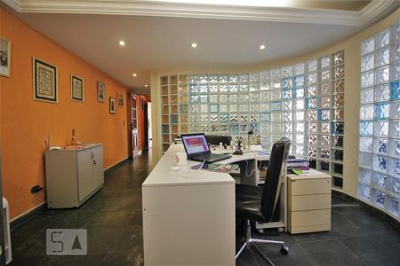 Casa à venda com 205m², 4 quartos e 3 vagasEscritório