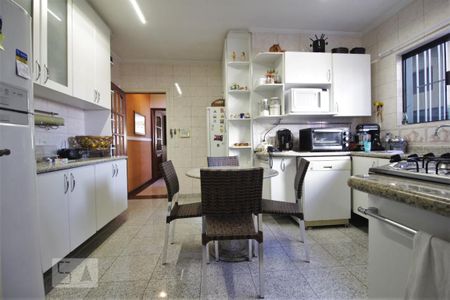 Casa à venda com 205m², 4 quartos e 3 vagasCozinha
