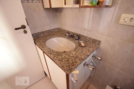 Casa à venda com 205m², 4 quartos e 3 vagasPia