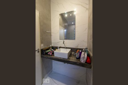 Apartamento para alugar com 90m², 3 quartos e sem vaga Apartamento para alugar com 90m², 3 quartos e sem vagaBanheiro Suite