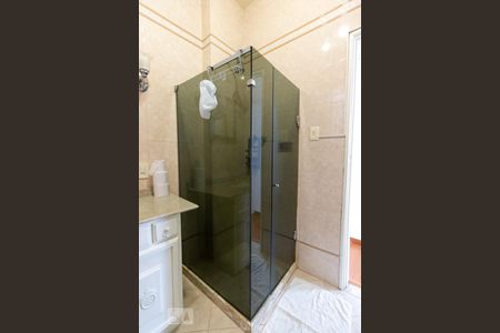 Apartamento para alugar com 90m², 3 quartos e sem vaga Apartamento para alugar com 90m², 3 quartos e sem vagaBanheiro Corredor