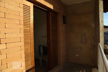 Casa à venda com 385m², 4 quartos e 6 vagasvaranda