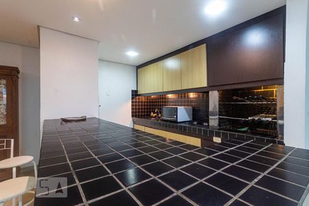 Casa à venda com 450m², 4 quartos e 4 vagas Casa à venda com 450m², 4 quartos e 4 vagasSalão de Festas