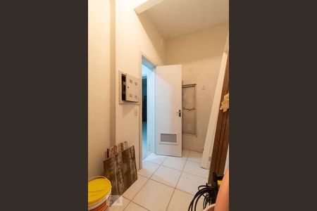 Casa à venda com 450m², 4 quartos e 4 vagas Casa à venda com 450m², 4 quartos e 4 vagasDepósito 2