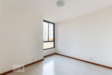 Apartamento à venda com 100m², 3 quartos e 1 vagaQuarto 3