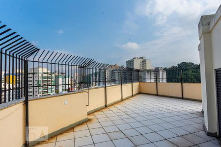 Apartamento à venda com 100m², 3 quartos e 1 vagaÁrea Comum - Playground