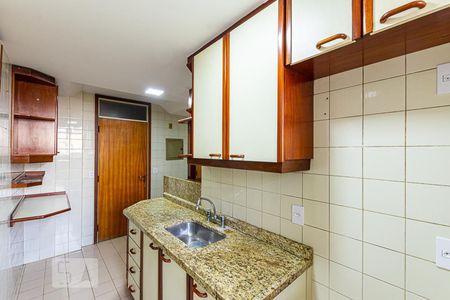 Apartamento à venda com 100m², 3 quartos e 1 vagaCozinha