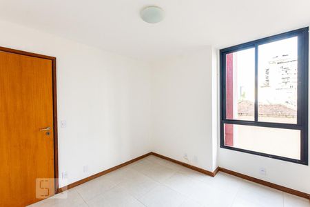 Apartamento à venda com 100m², 3 quartos e 1 vagaQuarto 3