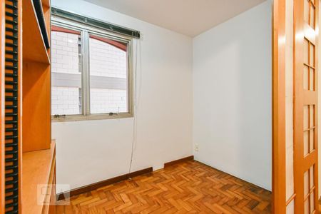 Sala de TV de apartamento para alugar com 3 quartos, 106m² em Pinheiros, São Paulo